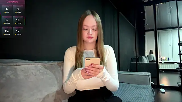 SecretGerl baby2007 online show from 01-08-26, 04:42