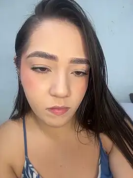 Hannahpradaa  online show from 11-16-25, 12:00