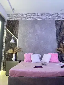 Hannahpradaa  online show from 02-06-26, 11:24