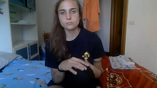 SinnEmily online show from 07-14-26, 06:40