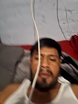 Snapshot of sanz957 chatting on 12-16-25, 01:54 sanz957 online show from 12-16-25, 01:54