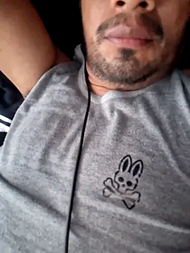 Snapshot of sanz957 chatting on 04-13-26, 12:38 sanz957 online show from 04-13-26, 12:38