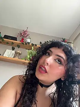 Snapshot of SugarTroubl33 chatting on 06-26-26, 02:21 SugarTroubl33 online show from 06-26-26, 02:21