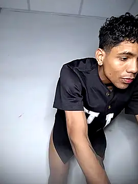 Alex Sweeting online show from 11-04-25, 07:07