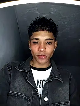 Alex Sweeting online show from 01-11-26, 09:36