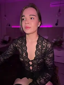 Snapshot of BabyShy- chatting on 05-09-26, 12:38 BabyShy- online show from 05-09-26, 12:38