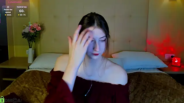 May Yam online show from 11-20-25, 01:06