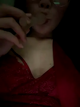 Snapshot of Anymeii68 chatting on 10-29-25, 03:25 Anymeii68 online show from 10-29-25, 03:25