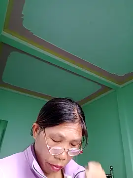 bella-la online show from 11-01-25, 07:10