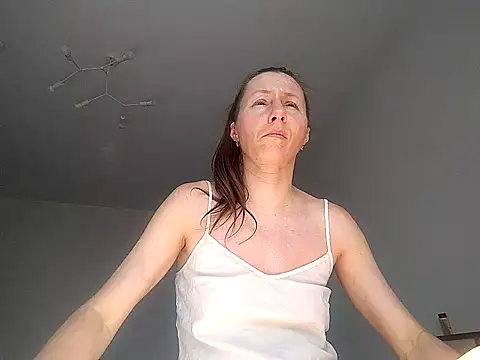 Anneta280671 online show from 05-04-26, 11:17