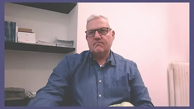 Snapshot of Diegoriv71 chatting on 03-16-26, 07:01 Diegoriv71 online show from 03-16-26, 07:01