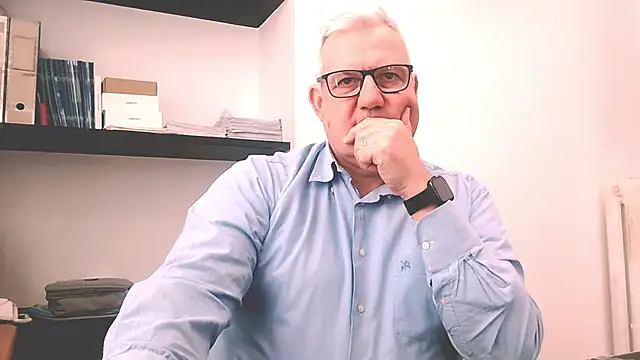 Snapshot of Diegoriv71 chatting on 03-23-26, 11:14 Diegoriv71 online show from 03-23-26, 11:14