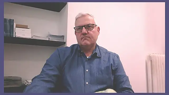 Snapshot of Diegoriv71 chatting on 04-07-26, 02:06 Diegoriv71 online show from 04-07-26, 02:06