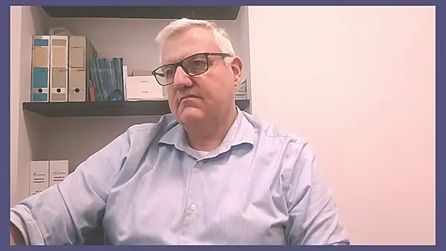 Snapshot of Diegoriv71 chatting on 04-15-26, 11:39 Diegoriv71 online show from 04-15-26, 11:39