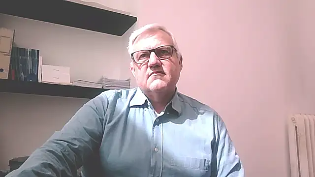 Snapshot of Diegoriv71 chatting on 04-29-26, 09:02 Diegoriv71 online show from 04-29-26, 09:02