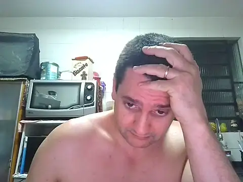 Snapshot of Alex-Naturista chatting on 08-03-26, 01:15 Alex-Naturista online show from 08-03-26, 01:15