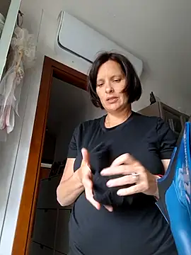 Piediniecollant online show from 05-13-26, 01:30