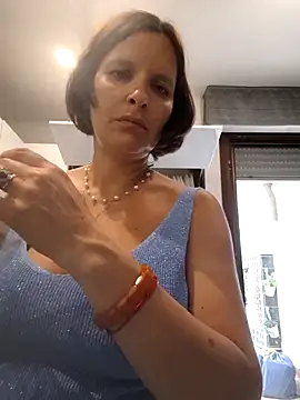 Piediniecollant online show from 06-30-26, 07:09