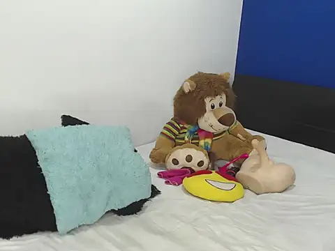 EmmilyConnor online show from 02-20-26, 08:42