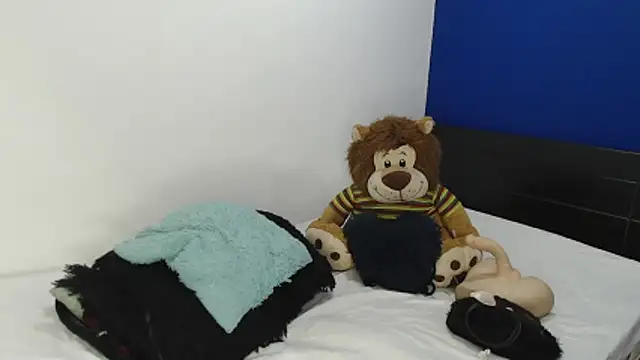 EmmilyConnor online show from 06-16-26, 02:52