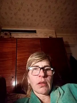 Snapshot of Georgette466 chatting on 02-10-26, 06:01 Georgette466 online show from 02-10-26, 06:01