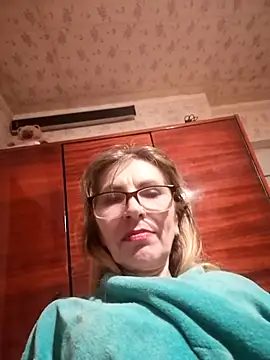 Snapshot of Georgette466 chatting on 03-07-26, 04:37 Georgette466 online show from 03-07-26, 04:37