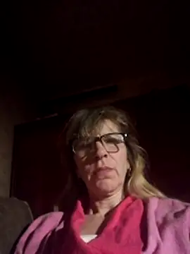 Snapshot of Georgette466 chatting on 03-11-26, 02:50 Georgette466 online show from 03-11-26, 02:50