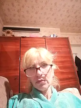 Snapshot of Georgette466 chatting on 03-13-26, 06:25 Georgette466 online show from 03-13-26, 06:25