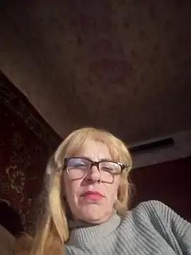 Snapshot of Georgette466 chatting on 03-24-26, 04:17 Georgette466 online show from 03-24-26, 04:17
