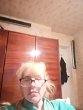 Snapshot of Georgette466 chatting on 04-25-26, 04:26 Georgette466 online show from 04-25-26, 04:26