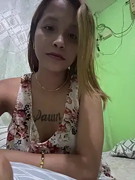 Snapshot of _bitesizedbabe chatting on 10-28-25, 08:18  bitesizedbabe online show from 10-28-25, 08:18