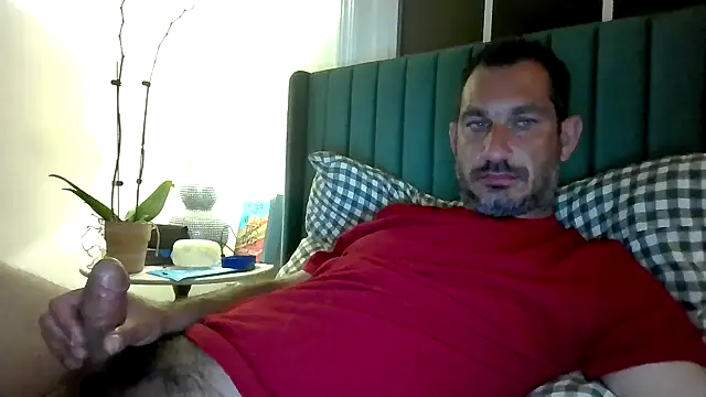 Snapshot of ckraiders84 chatting on 06-12-26, 04:22 ckraiders84 online show from 06-12-26, 04:22