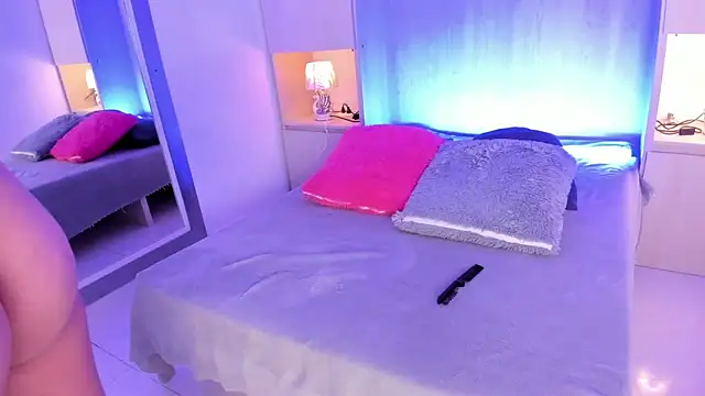 GabyMason  online show from 11-11-25, 11:43