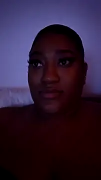 Snapshot of Thickumssss chatting on 11-03-25, 05:09 Thickumssss online show from 11-03-25, 05:09