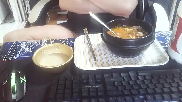 Stripholyday online show from 05-23-26, 08:40