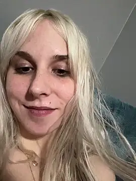 Snapshot of aquakitti777 chatting on 11-03-25, 09:59 aquakitti777 online show from 11-03-25, 09:59