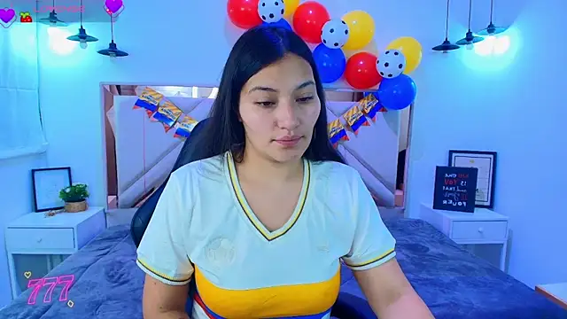 emmaa garciia online show from 06-18-26, 03:40