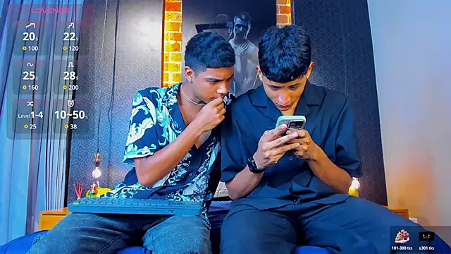 Snapshot of Jack_and_Joes chatting on 12-05-25, 03:04 Jack and Joes online show from 12-05-25, 03:04