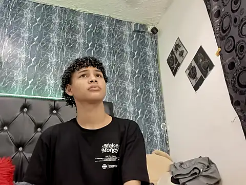 matewhottx18 online show from 11-03-25, 03:02