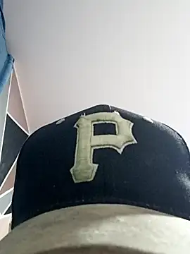 Snapshot of Andres_-suarez chatting on 10-29-25, 12:02 Andres -suarez online show from 10-29-25, 12:02