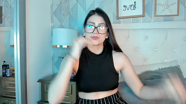 scarlett thompson 7 online show from 11-04-25, 03:27