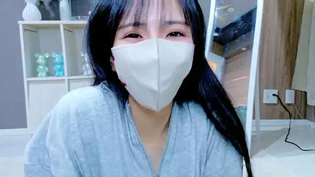 Mimi-Dreammood online show from 12-04-25, 09:34