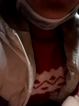 yoyo-mi online show from 12-15-25, 01:15