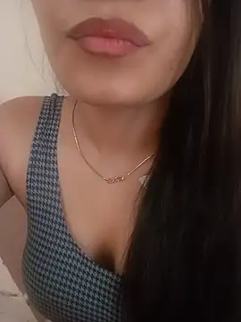 Snapshot of Lusty-Girl chatting on 11-04-25, 10:14 Lusty-Girl online show from 11-04-25, 10:14