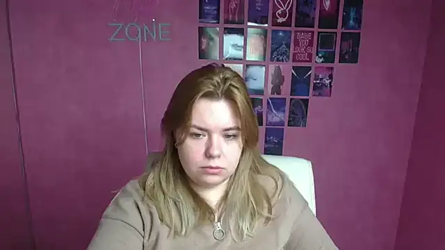 SusannaNight online show from 12-16-25, 06:18