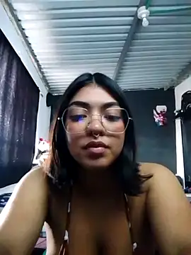 Snapshot of Rebeca_ramos chatting on 11-07-25, 08:09 Rebeca ramos online show from 11-07-25, 08:09