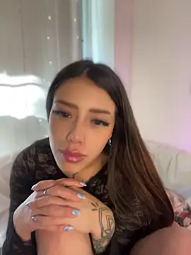 AshleyWinslow online show from 05-03-26, 02:12