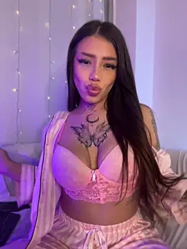 AshleyWinslow online show from 05-04-26, 02:40