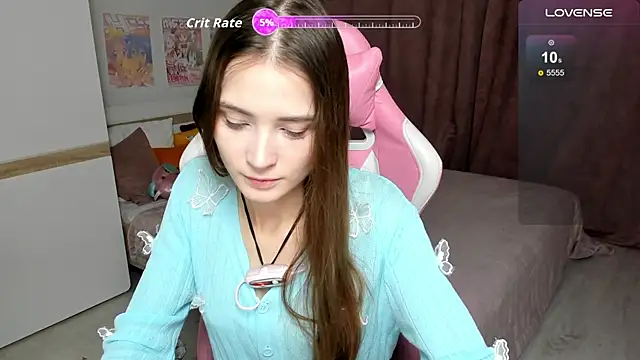 Hana Flo  online show from 11-28-25, 02:31