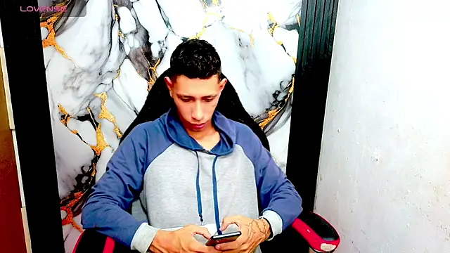 The latin boy online show from 02-02-26, 02:10